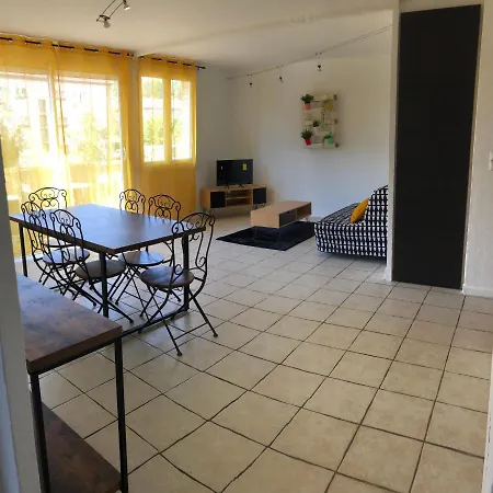 Lo Pequelet Apartment Avignon Exterior photo